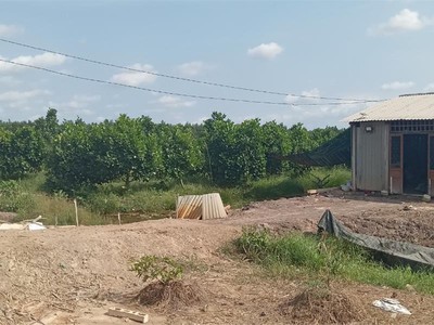 Cần tuyển nhân viên phụ gội đầu chưa biết được hướng dẫn có chỗ ăn ở 8810