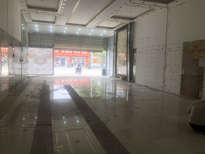 Cho thuê nhà R: 8m mặt đường Hải Phòng 6