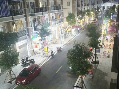 Cho thuê căn hộ 2 ngủ , sẵn điều hòa , nóng lạnh Hoàng Huy , An Đồng , An Dương 1