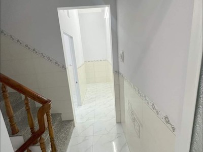 Căn nhà 3 tầng khu vực hà thanh. thành phố quy nhơn 343 2