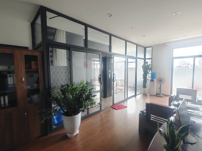 Cho thuê văn phòng giá rẻ Vinhomes Marina 5