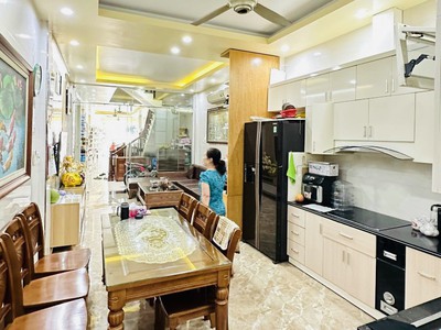 Bán nhà 4 tầng mặt đường Lạch Tray, Ngô Quyền, Hải Phòng. Giá: 17,5 tỷ  TT  106,6m2 2
