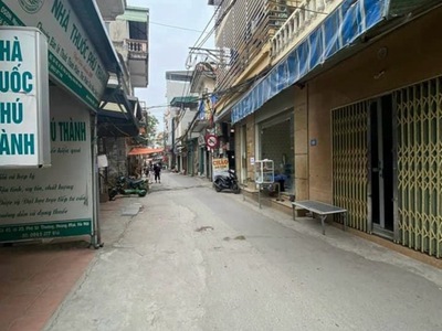 Bán 88M mặt phố sở thượng tặng nhà hoàng mai 0