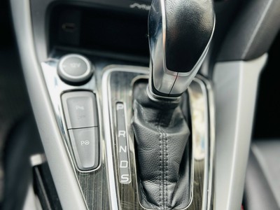 Focus1.5 Ecoboost 2016 Xe gia đình giá tốt 10