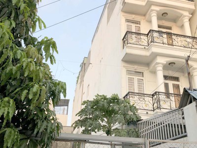Bán đất thổ cư sổ hồng riêng gần phạm văn đồng  90m2 hiệp bình chánh thủ đức giá 5,6 tỷ 0