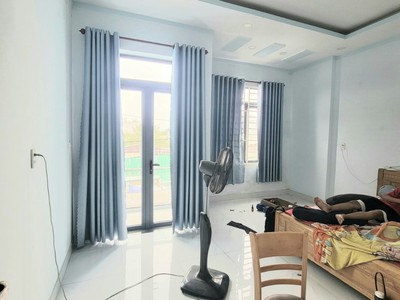 Bán nhà hẻm xe hơi gần quốc lộ 1k linh xuân 90m2 5 18m 3 tầng 3pn chỉ 4.xtỷ sát trường học 3