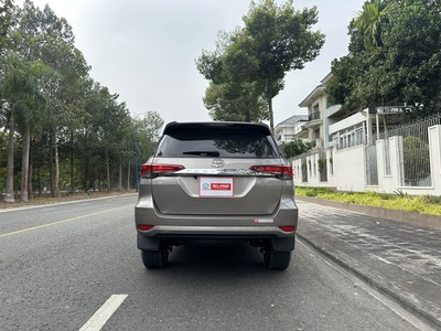 Cần Bán Xe Fortuner 2.4 AT 2021 Tại Bình Dương 2