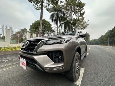 Cần Bán Xe Fortuner 2.4 AT 2021 Tại Bình Dương 3