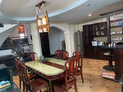 Chính chủ cần bán căn nhà đẹp dt 140m2 mặt tiền đường đội cung - phường 11 3
