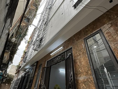 Siêu phẩm dòng tiền láng, đống đa, 175m2, mt: 8,5m, ngõ rộng, khu vực dân cư đông đúc 0