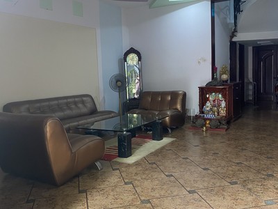 Chính chủ cần bán căn nhà đẹp dt 140m2 mặt tiền đường đội cung - phường 11 1