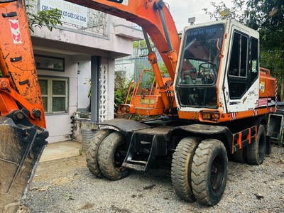 Cần bán xe DAEWOO SALAR130W sx năm 1999 0