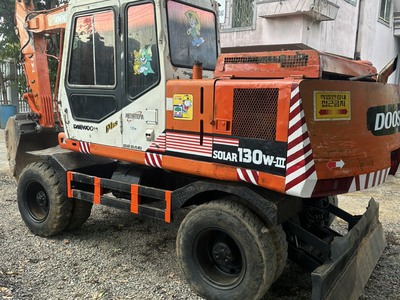 Cần bán xe DAEWOO SALAR130W sx năm 1999 6