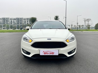 Bán xe Ford Focus 1.5 AT Trend sản xuất năm 2018, tên tư nhân, biển Hà Nội 0