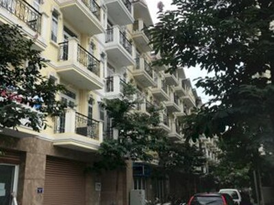 Chính chủ cho thuê nhà liền kề 7 tt2 dự án bộ công an 96 nguyễn huy tưởng 0