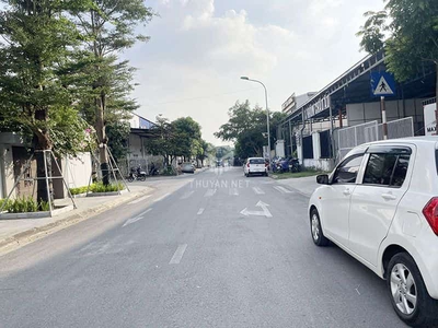 Bán Đất Đấu Giá Làng Cam - DT: 90m2, mặt tiền 6m, đường 13m - Nằm ngay trung tâm xã Cổ Bi 0