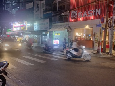 Giảm 5 tỷ 2mt hoàng hoa thám, nguyễn minh hoàng p12 ngang 6x26,3 2 tầng đang cho thuê 120tr 0