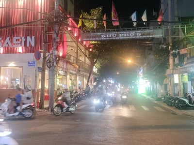 Giảm 5 tỷ 2mt hoàng hoa thám, nguyễn minh hoàng p12 ngang 6x26,3 2 tầng đang cho thuê 120tr 2