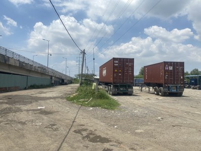 Bán nhanh lô đất đường võ chí công, phường phú hữu quận 9 . sổ đỏ chính chủ 2