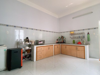 Ngộp bank mặt tiền đường số tiện kinh doanh, 95m2 ,sổ a4, ngã 3 mỹ thành ,long thạnh mỹ , q9 2