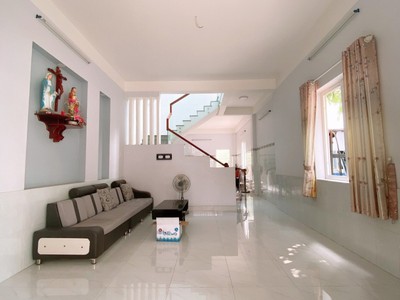 Ngộp bank mặt tiền đường số tiện kinh doanh, 95m2 ,sổ a4, ngã 3 mỹ thành ,long thạnh mỹ , q9 1