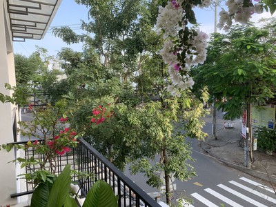 Cho thuê tầng 1 100m2. lô góc 2 mặt tiền đường lương nhữ hộc giao với tố hữu, khuê trung, cẩm lệ, 1