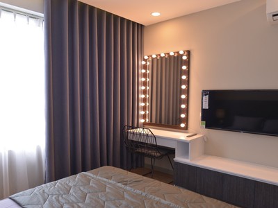 Cho thuê căn hộ H2, 196 Hoàng Diệu, Phường 8, Quận 4: - Diện tích: 84m2.Căn góc đã được cải tạo 0