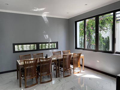 Cho thuê 5 căn biệt thự Pearl Villas Hạ Long giá tốt gần biển gần chợ 0
