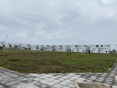 Bán đất biệt thự, liền kề ven biển TP.Sầm Sơn, Thanh Hóa - giá chỉ 18,5tr/m2 0