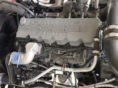 Xe tải DONGFENG B180 thùng dài 9M7-thùng Container 3