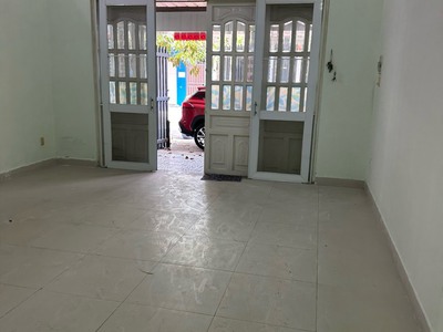 Cho thuê nhà 1 trệt 1 lầu kdc việt sing 1