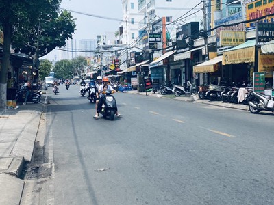 Chính chủ cần bán nhà c4 mặt tiền đường sô, p tân quy quận 7, giá 15 tỉ tiện xây mới 0