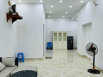 Mặt tiền kinh doanh sầm uất gò vấp f7 giáp bình thạnh - 5p qua sân bay 1