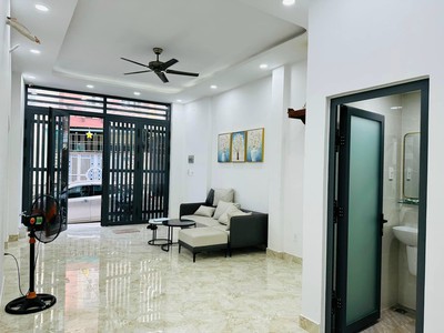 Mặt tiền kinh doanh sầm uất gò vấp f7 giáp bình thạnh - 5p qua sân bay 2