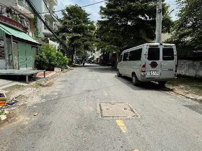 Chính chủ cần bán nhà c4 mặt tiền đường sô, p tân quy quận 7, giá 15 tỉ tiện xây mới 3