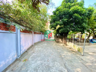 Bán đất xóm đường nguyên khê - 55.7m2 - đường thông ô tô 1