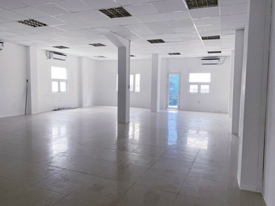 Cho thuê văn phòng 90m2 mặt tiền đường võ văn tần quận 3 1
