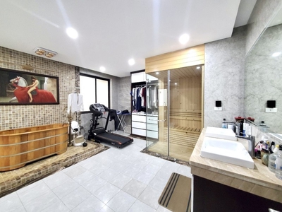 Bán biệt thự nhà vườn phố nguyễn huy tưởng, dt 176m2, mt8m, chuẩn phong cách thượng lưu. 2