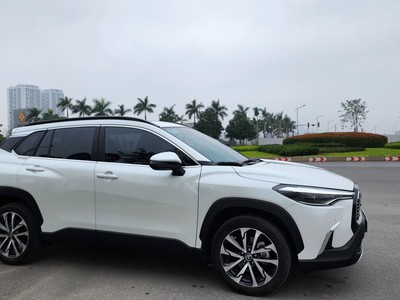 Cần bán nhanh Xe TOYOTA - CROSS 1.8V đời 2023 1