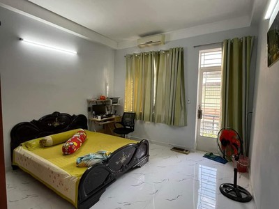 Bán nhà 4m x 18m tân kiểng - lê văn lương 4 tỉ 0
