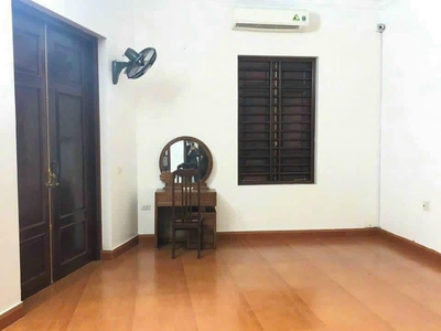Bán nhà 4 tầng lô góc KĐT phường Tân Bình, TP HD, 94m2, 4 ngủ, vs, nhà cực đẹp, thoáng rộng, 7.x tỷ 7
