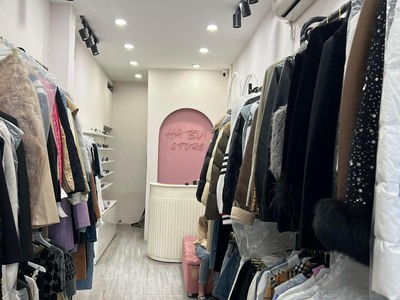 Sang nhượng shop thời trang  cầu giấy, hà nội 2