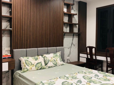Bán  nhà phố thái hà, gần phố, dt 35m2, mt 7 m. 7  tầng thang máy. dòng tiền cao. 1