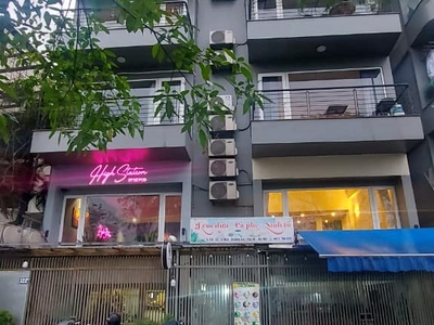 Bán tòa chdv 256m2, mặt tiền 12,5m. đẹp nhất phố từ hoa, tây hồ. 0