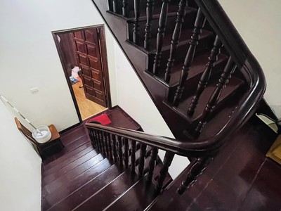 Bán nhà mặt phố yên lạc, 62 m2, 5 tầng, mặt tiền 4.3m, giá 13.7 tỷ, kd đỉnh 2