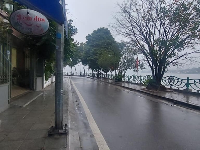 Bán tòa chdv 256m2, mặt tiền 12,5m. đẹp nhất phố từ hoa, tây hồ. 2