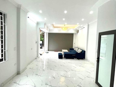 Em tùng bán siêu phẩm hồ thanh xuân, ô tô lùi tận cửa, nhà mới xây cực đẹp full nội thất, gần phố, 0