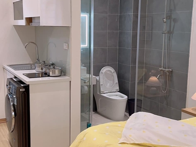 Bán tòa chdv kv thái hà, sát phố, ô tô vào nhà, 9 phòng, dt 600 tr/năm 3