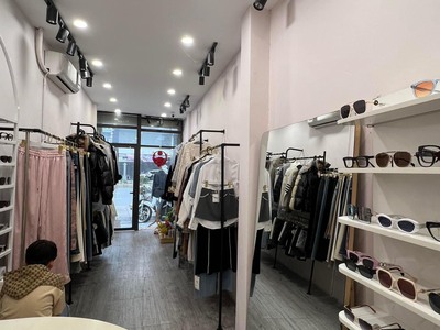 Sang nhượng shop thời trang  cầu giấy, hà nội 1