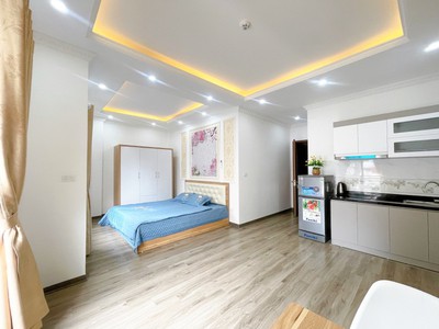Bán tòa nhà dòng tiền - thang máy, gara ô tô   130m2 xây 9 tầng   phố trung hòa, cầu giấy   38 tỷ 2